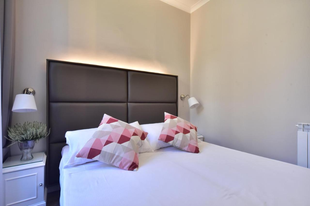 Sacconi Palace Suite Roma Buitenkant foto